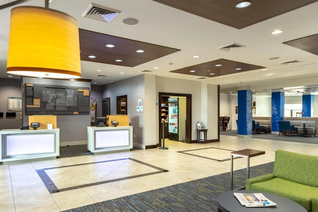 休斯顿南智选假日套房酒店 - 毗邻皮尔兰 佩尔兰 外观 照片