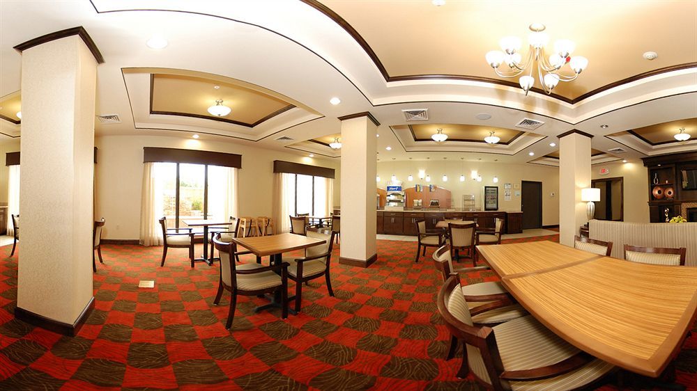 休斯顿南智选假日套房酒店 - 毗邻皮尔兰 佩尔兰 外观 照片